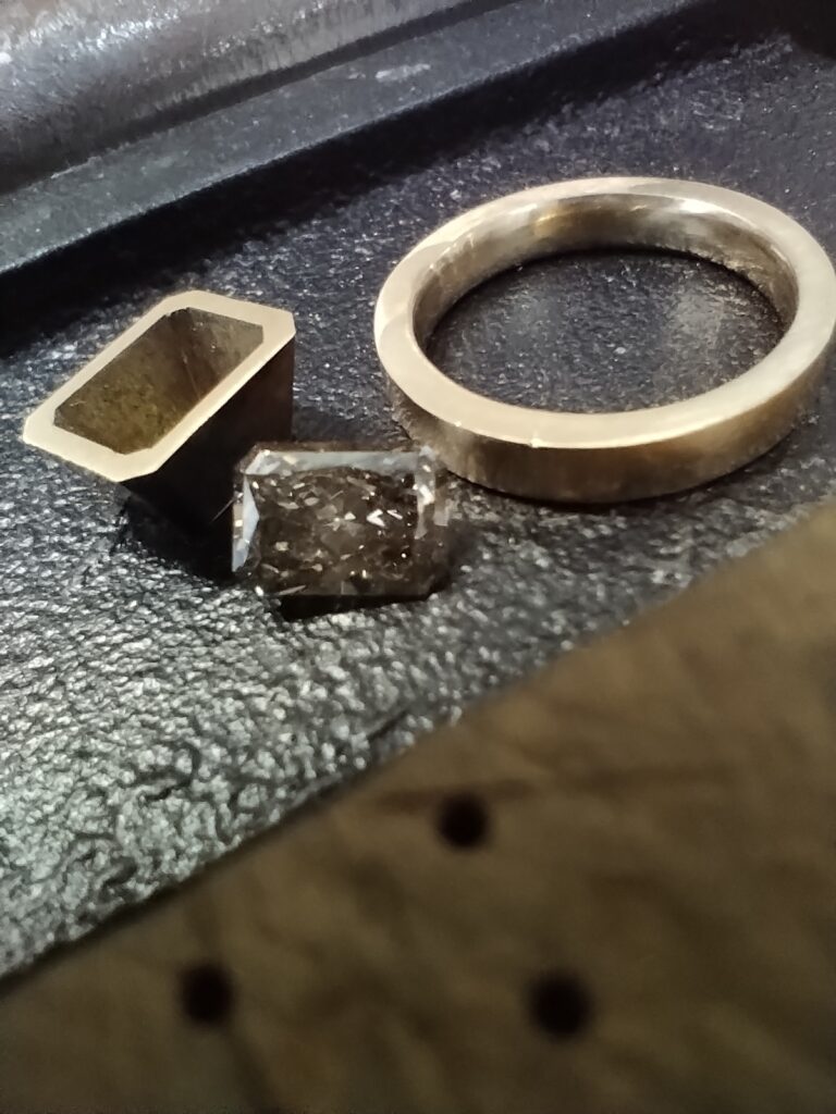 Handmade ring and setting coloured diamond 18ct yellow gold